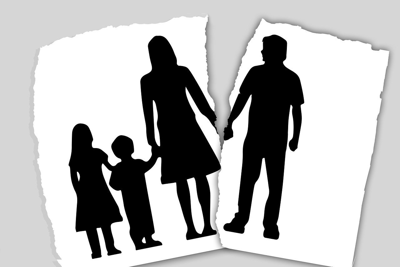 Soporte Legal para Divorcios en Teulada - Expertos en Derecho Familiar